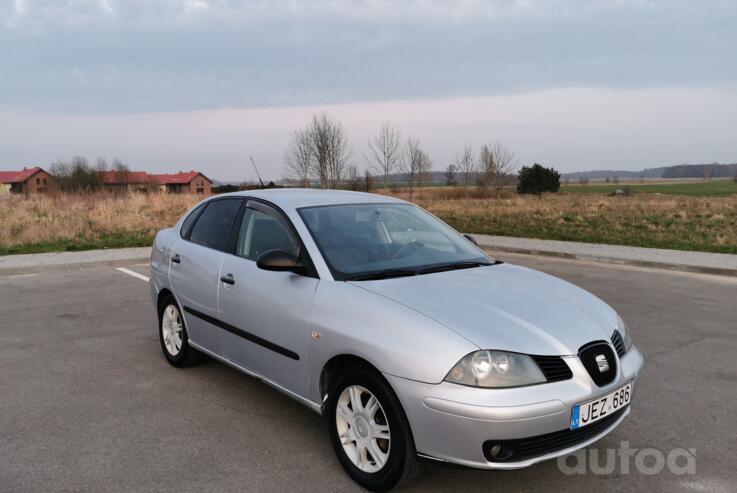 SEAT Cordoba 2 generation [restyling]