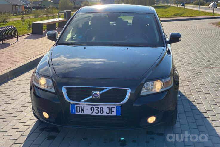 Volvo V50 1 generation [restyling]