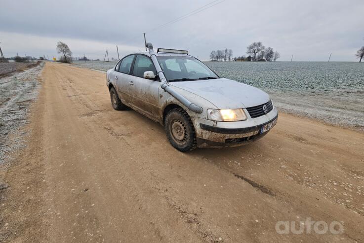Volkswagen Passat B5 Sedan 4-doors