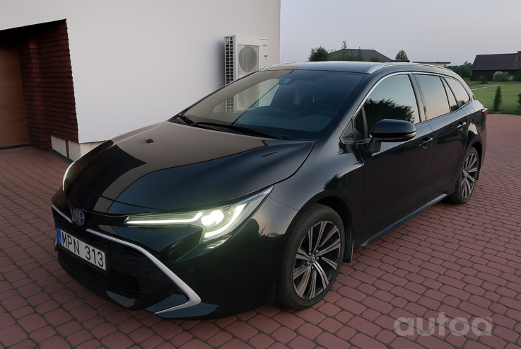 Toyota Corolla E210 wagon