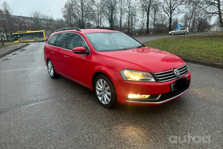 Volkswagen Passat B7 Variant wagon 5-doors