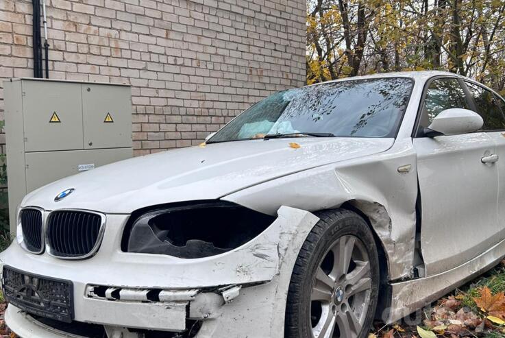 BMW 1 Series E81/E82/E87/E88 [restyling] Hatchback 5-doors