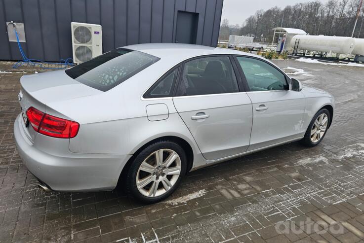 Audi A4 B8/8K Sedan 4-doors