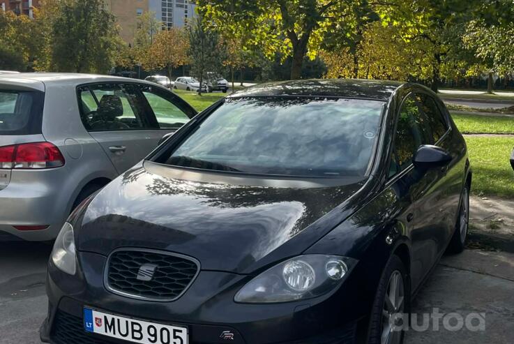 SEAT Leon 2 generation [restyling] FR hatchback 5-doors