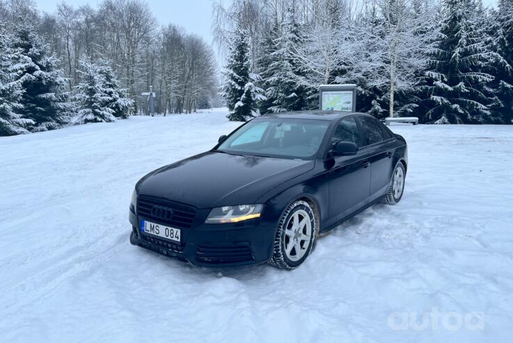 Audi A4 B8/8K Sedan 4-doors