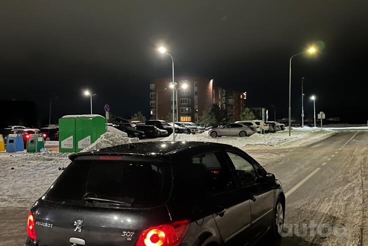 Peugeot 307 1 generation [restyling] Hatchback 5-doors