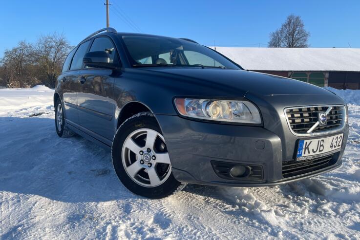 Volvo V50 1 generation [restyling]