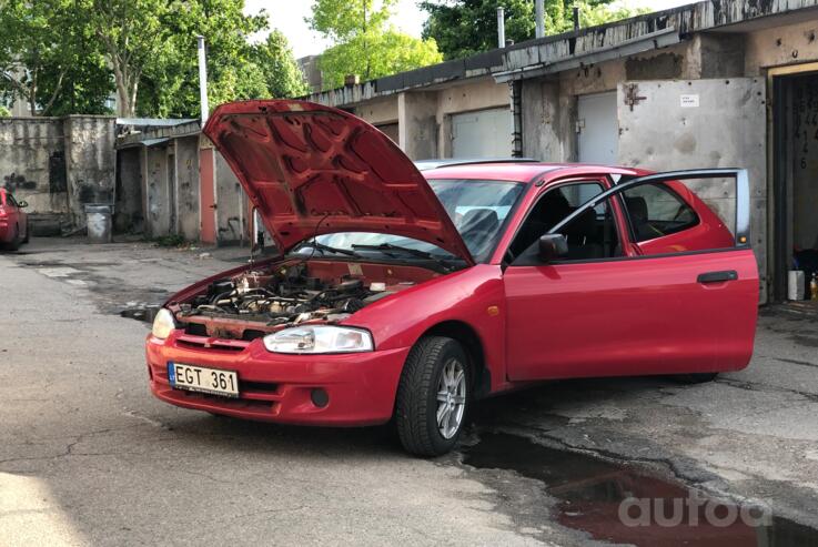 Mitsubishi Colt 5 generation