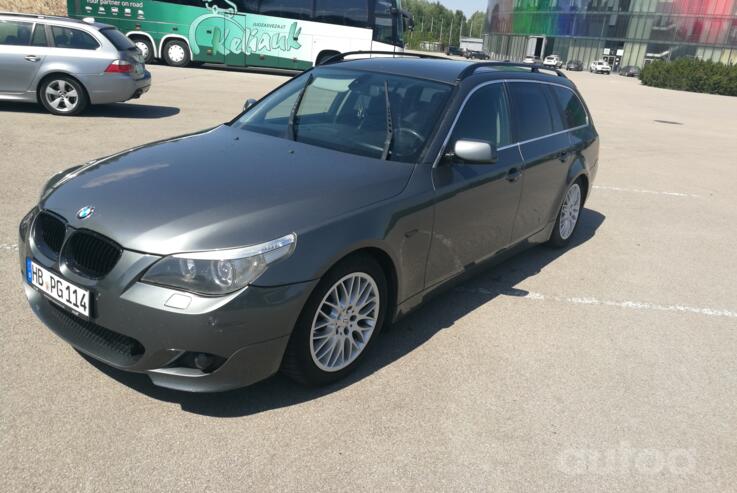BMW 5 Series E60/E61 Touring wagon