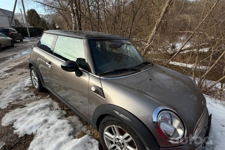 Mini Cooper R56 Hatchback