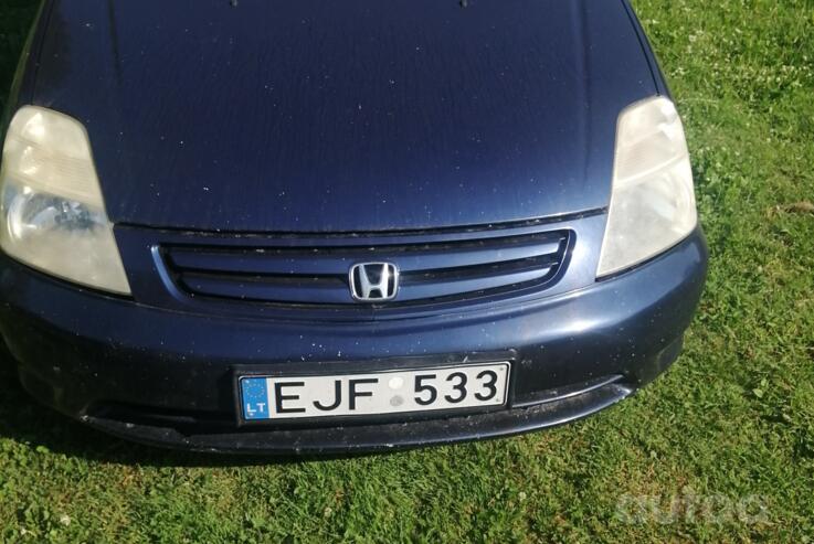 Honda Stream 1 generation Minivan