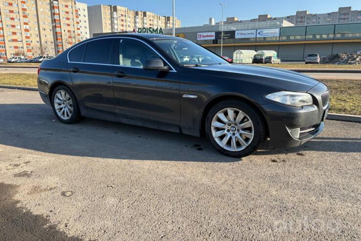 BMW 5 Series F07/F10/F11 Sedan