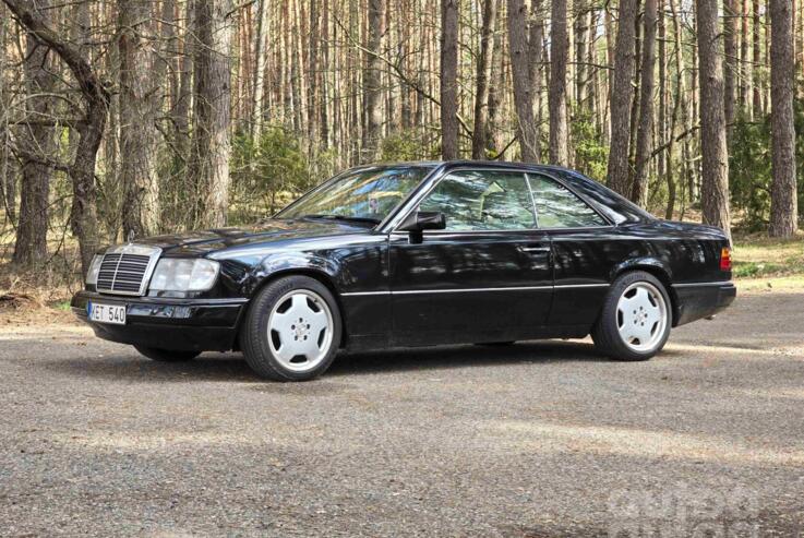 Mercedes-Benz W124