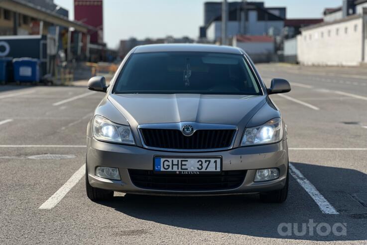 Skoda Octavia 2 generation [restyling] Liftback 5-doors