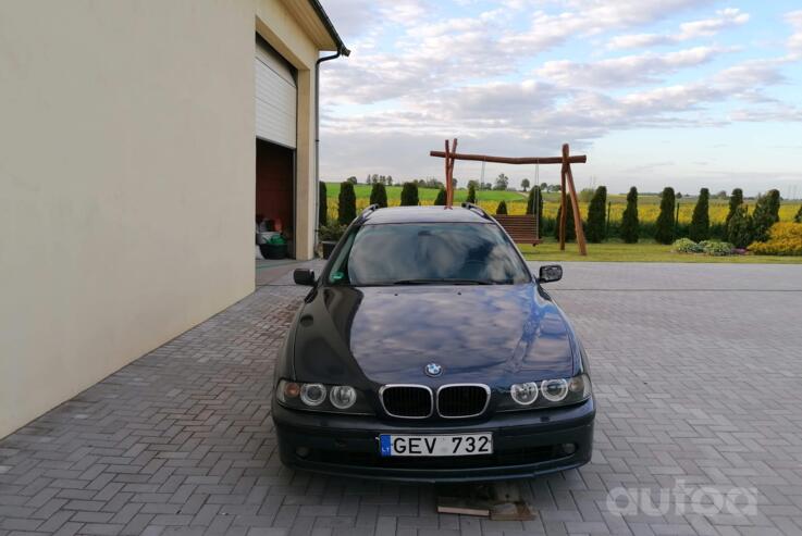 BMW 5 Series E39 Touring wagon
