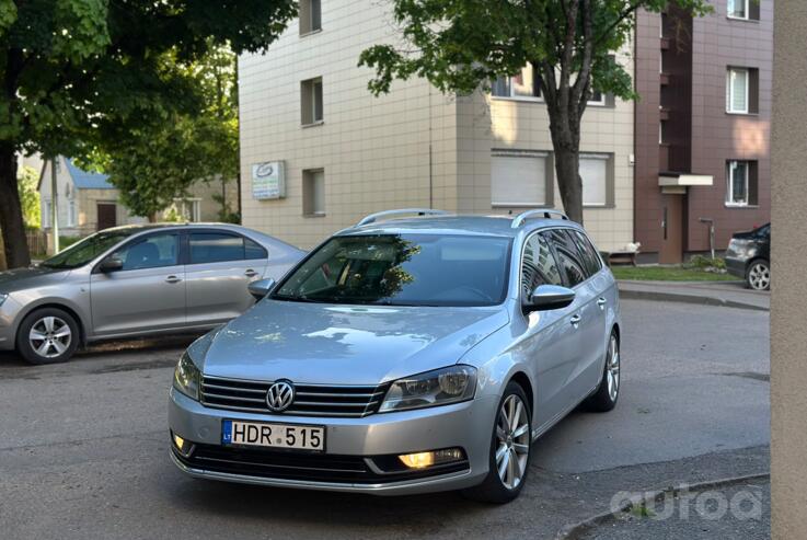 Volkswagen Passat B7 Variant wagon 5-doors