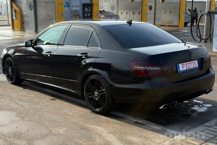 Mercedes-Benz E-Class W212/S212/C207/A207 Sedan 4-doors