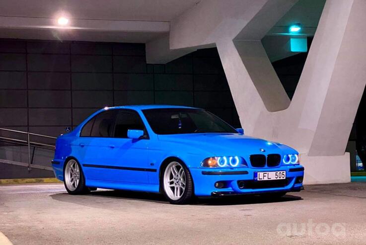 BMW 5 Series E39 Sedan 4-doors