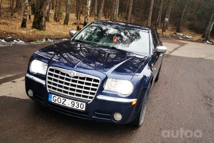 Chrysler 300C 1 generation Sedan 4-doors