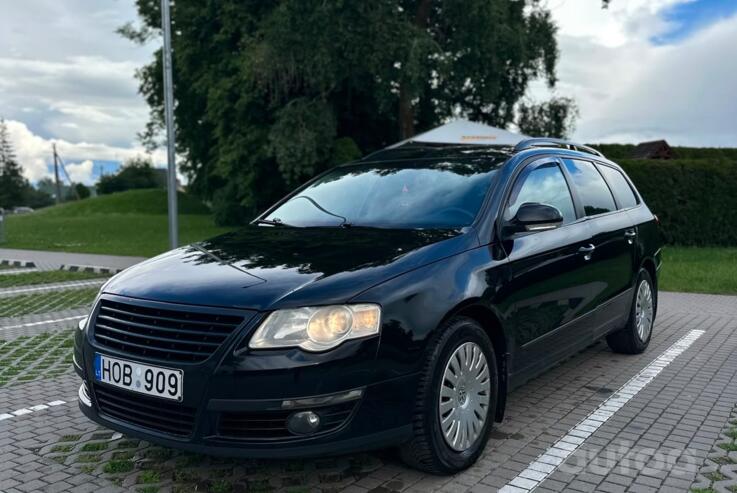 Volkswagen Passat B6 wagon 5-doors