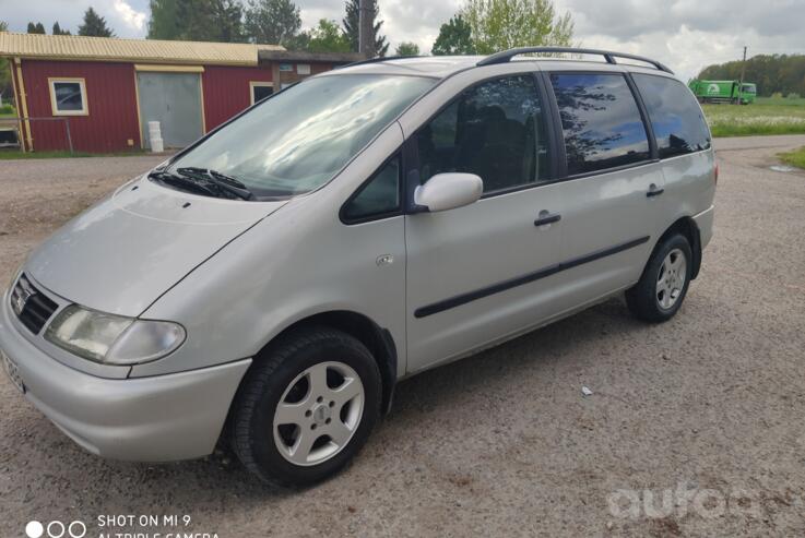 SEAT Alhambra 1 generation Minivan