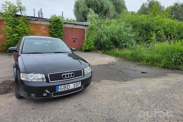 Audi A4 B6 Sedan