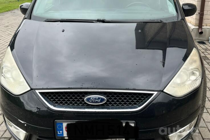 Ford Galaxy 2 generation Minivan