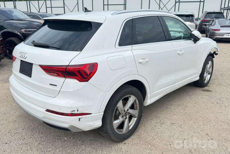 Audi Q3 8U [restyling] Crossover
