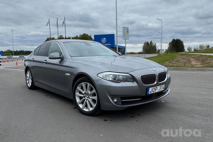 BMW 5 Series F07/F10/F11 Sedan