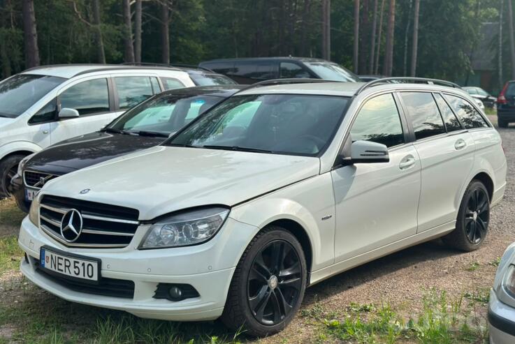 Mercedes-Benz C-Class W204/S204 wagon 5-doors