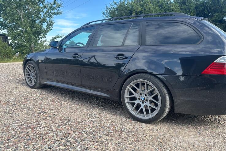 BMW 5 Series E60/E61 Touring wagon