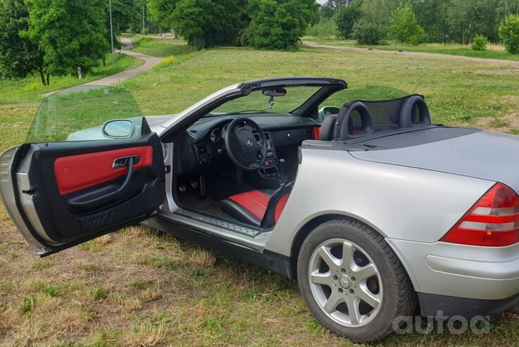 Mercedes-Benz SLK-Class R170 Roadster