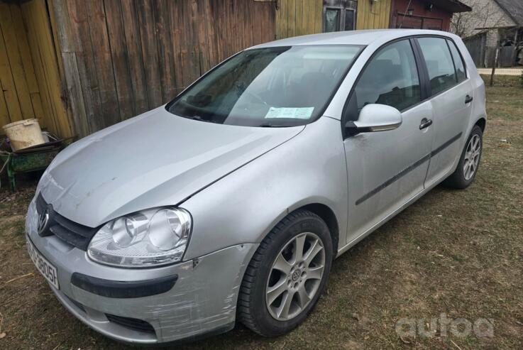 Volkswagen Golf 5 generation Hatchback 5-doors