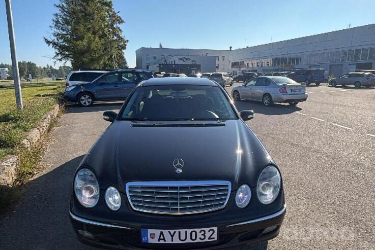 Mercedes-Benz E-Class W211 Sedan