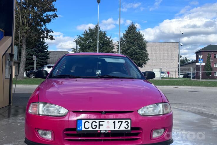 Mitsubishi Colt 5 generation