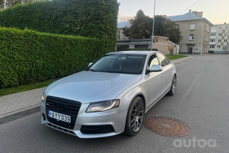 Audi A4 B8/8K Sedan 4-doors