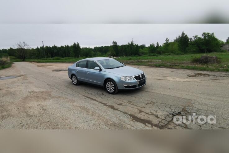 Volkswagen Passat B6 Sedan 4-doors
