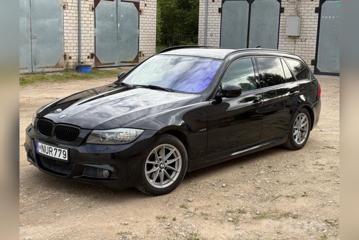 BMW 320 2013