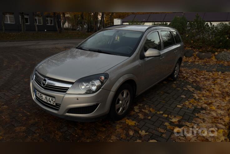 Opel Astra H [restyling]