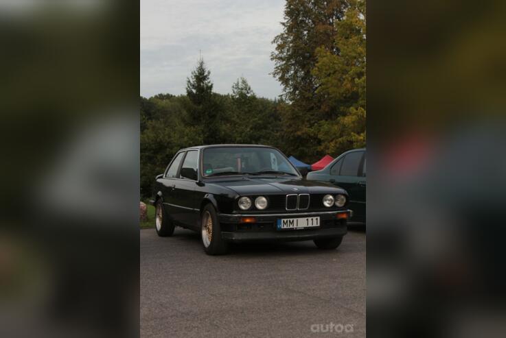 BMW 3 Series E30 Coupe
