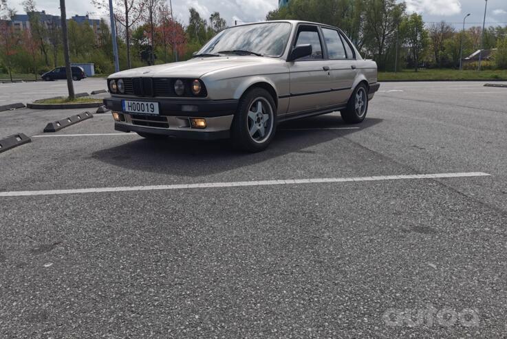 BMW 3 Series E30 [restyling] Sedan