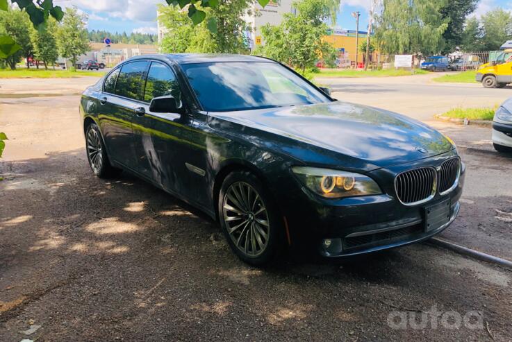 BMW 7 Series F01/F02 Sedan