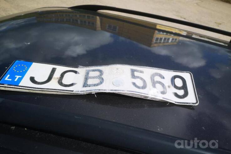 JCB569