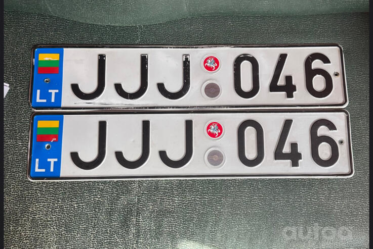 JJJ046