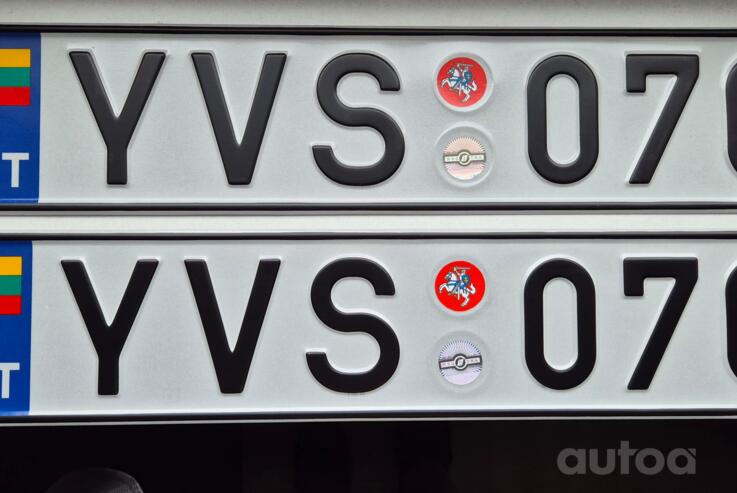 YVS 076