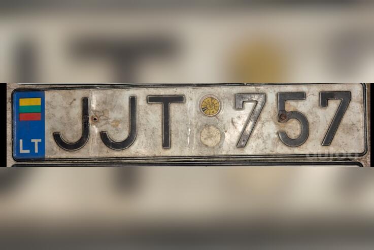 JJT757