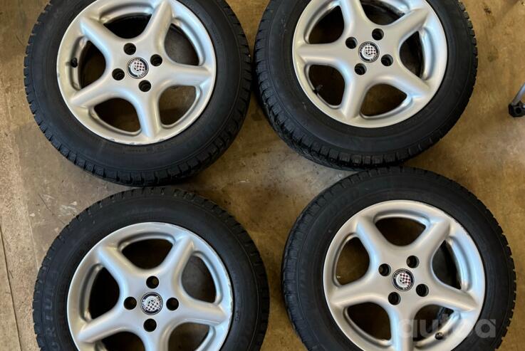 Inter Action, valuveljed