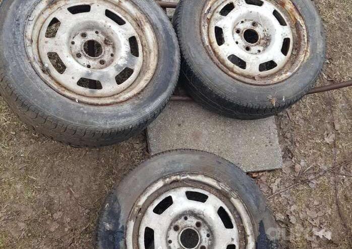 Vw, terasest stantsitud