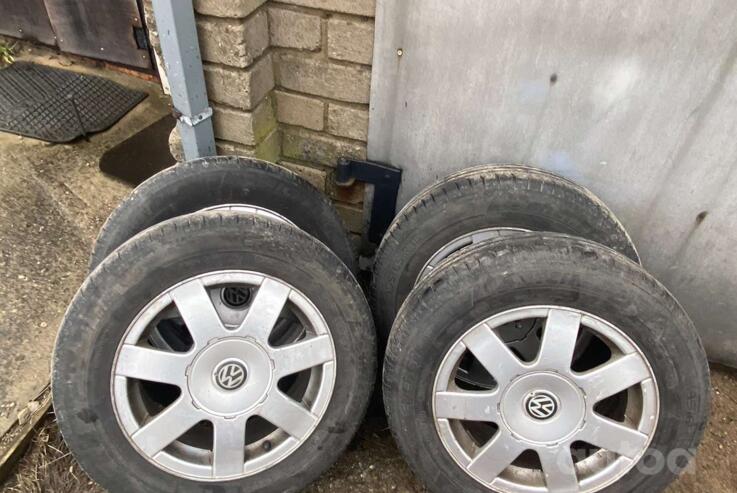 Volkswagen, valuveljed