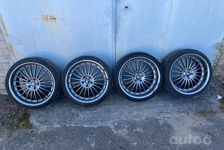 Avant Garde, valuveljed